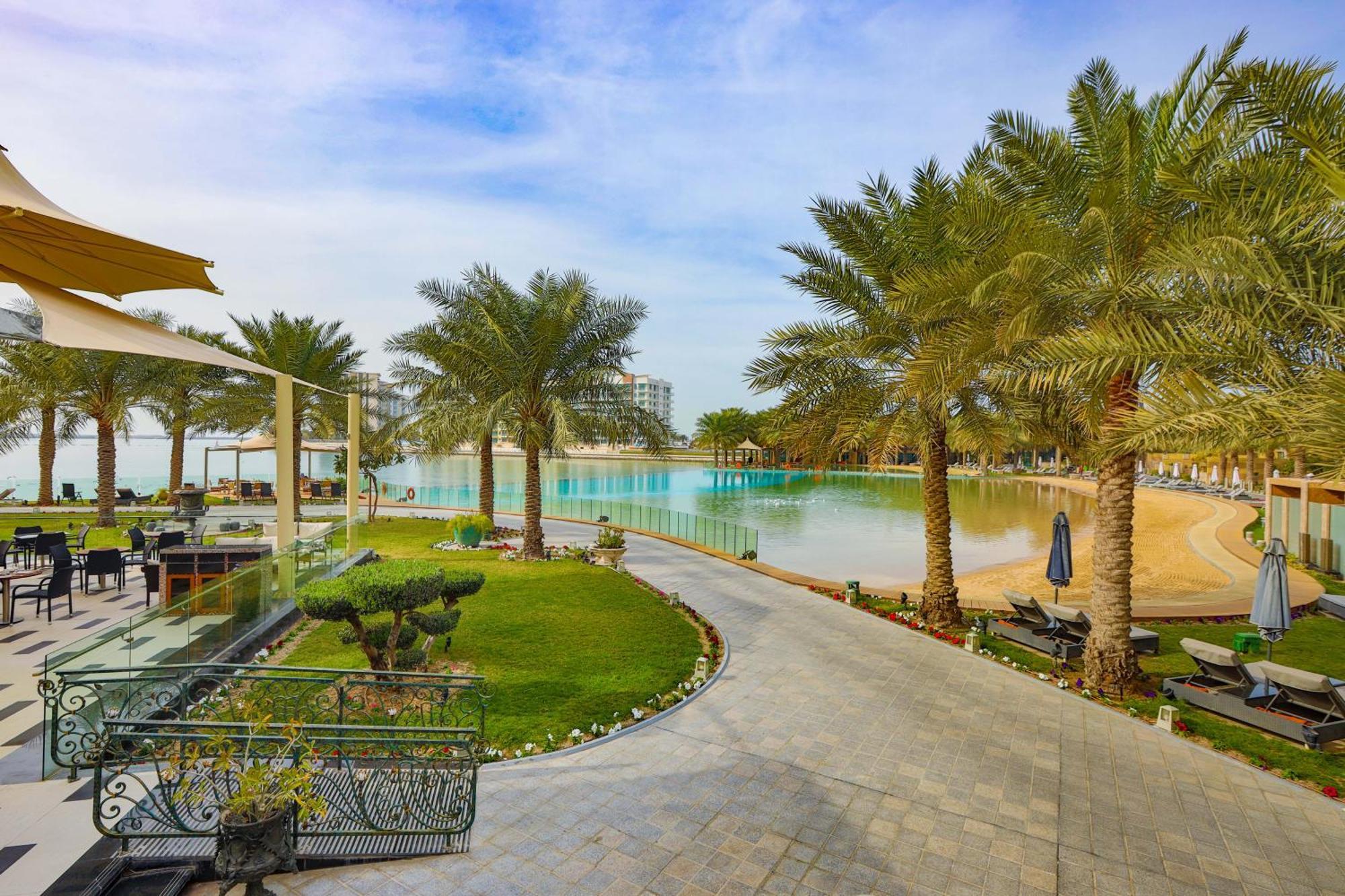 Palavra Resort Manama Eksteriør bilde Al-Dana Resort