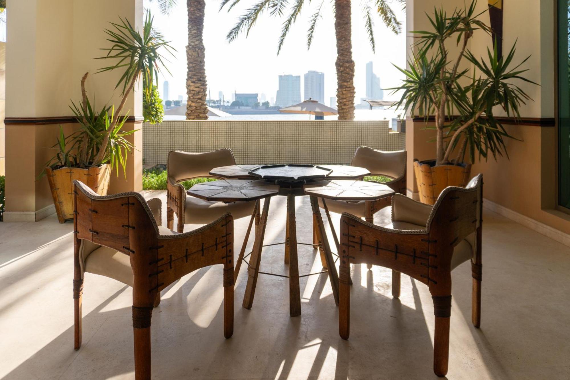 Palavra Resort Manama Eksteriør bilde The interior of the hotel